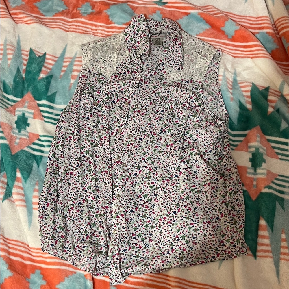 Wrangler Multicolor Floral Blouse with Lace